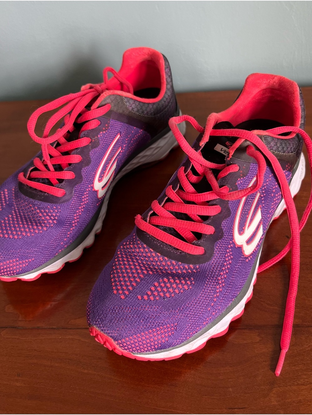 Women's Spira Vento Running Shoes - Purple with Pink Accents 7B